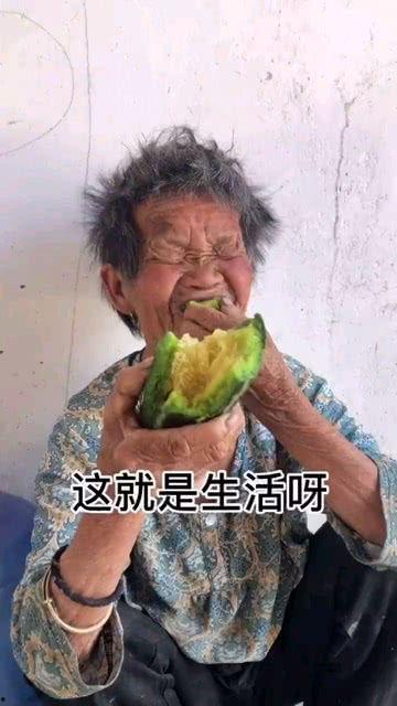 80岁吃瓜群众,岁月流转中的社会百态