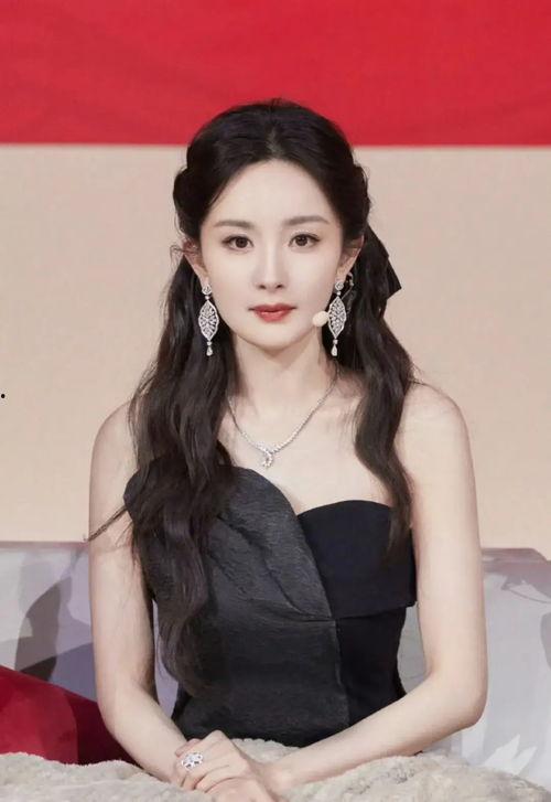 周放吃瓜,揭秘娱乐圈背后的那些事儿